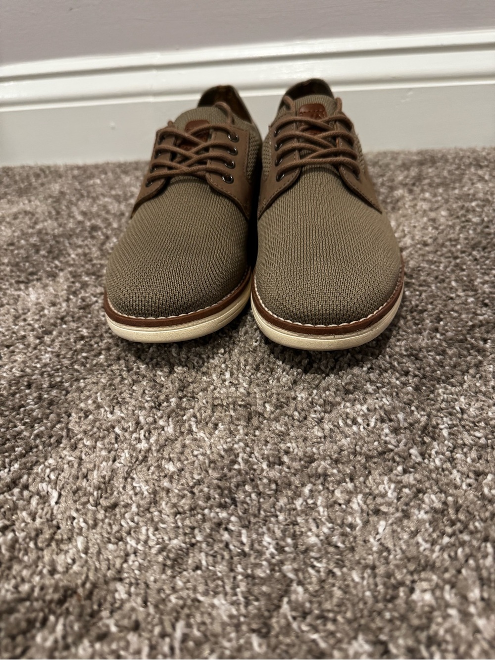 Johnston & Murphy Boys Brown Knit Dress Shoes - Picture 2 of 6